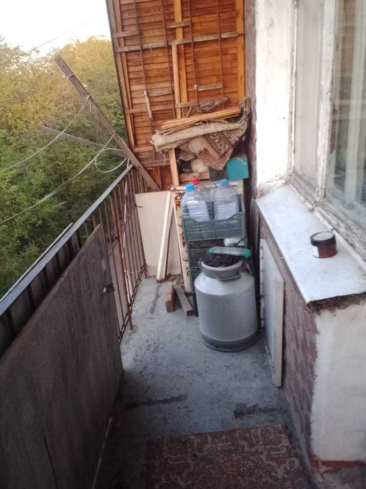 Продам 2к Казахстан 82/1