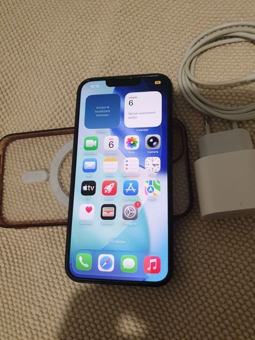 Vand iPhone 13 impecabil ( liber pe rețea  )