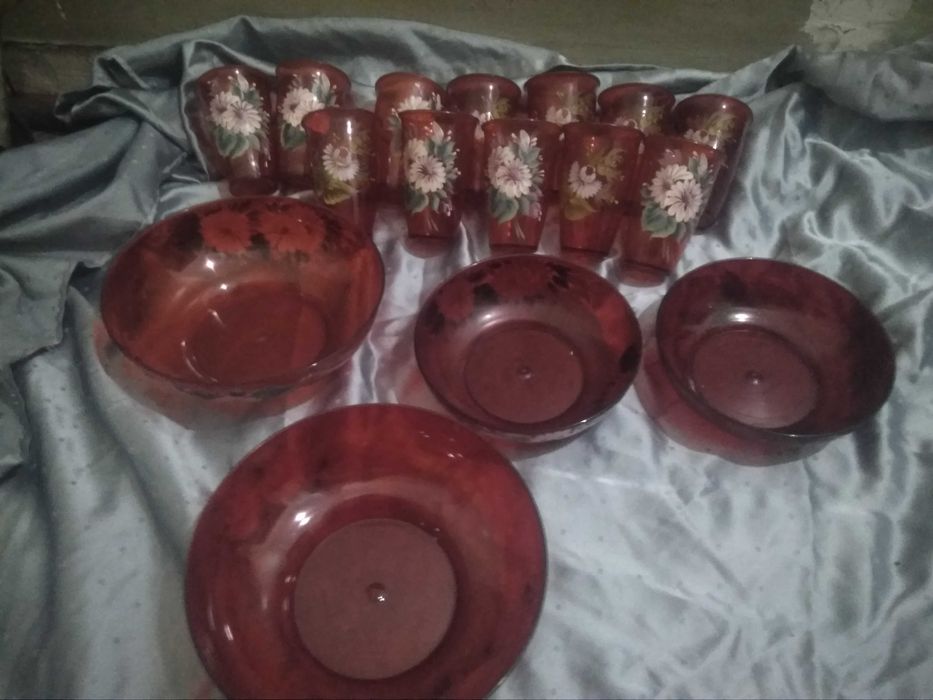 Продам посуду для холодных блюд