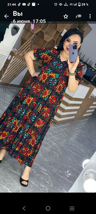 Продам платья новые