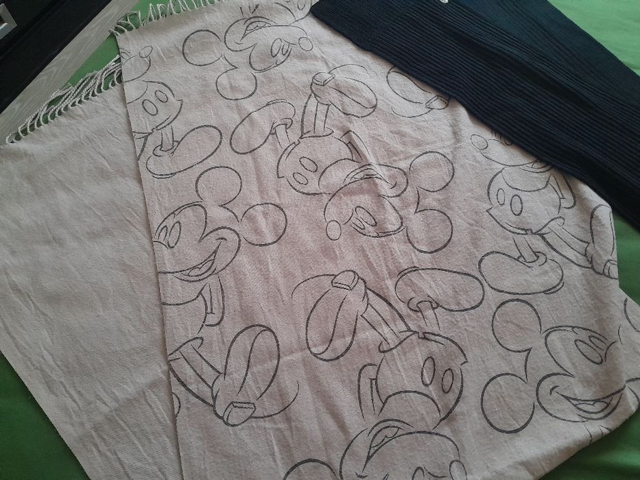 Зимни шалове Adidas