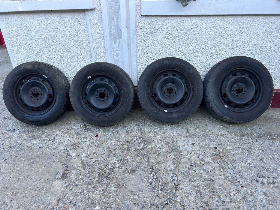 Set 4 jante otel  Ford – R15 | 5x108 | ET 52.5 cu anvelope 195/65 R15 Michelin  Energy - foarte bune