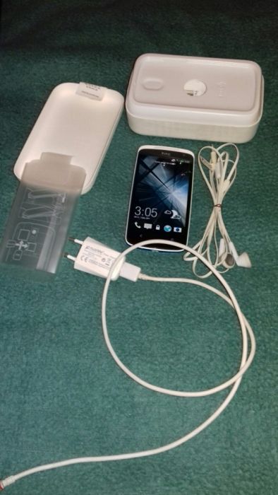 Telefon HTC DESIRE 500 -cu un sim -blocat-baterie defecta