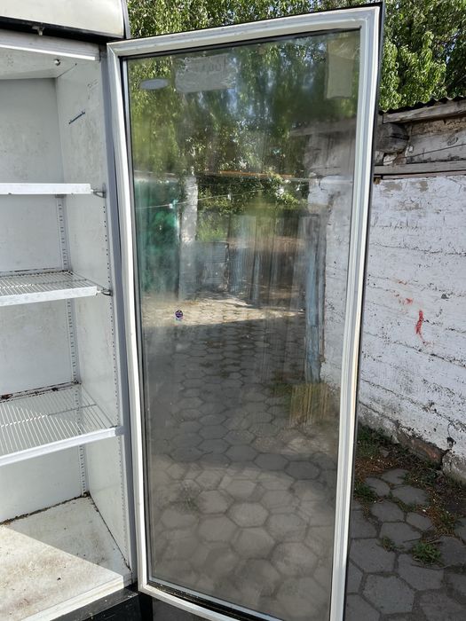 Холодильник шкаф 65.000