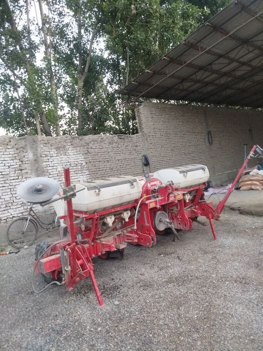 Selka DUNMAK MAKINA model:260 konyak 4 qatorli yili 2023 holati alo