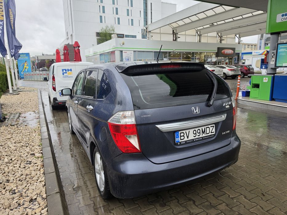 Vand Honda FR-V  model 2006