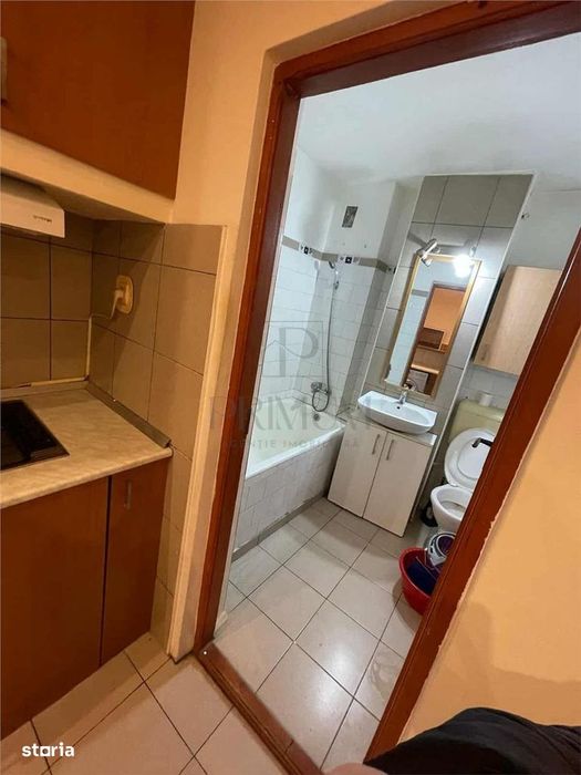 CENTRAL - AP. 1 CAMERA - mobilat, utilat + LIFT — fotografia 3