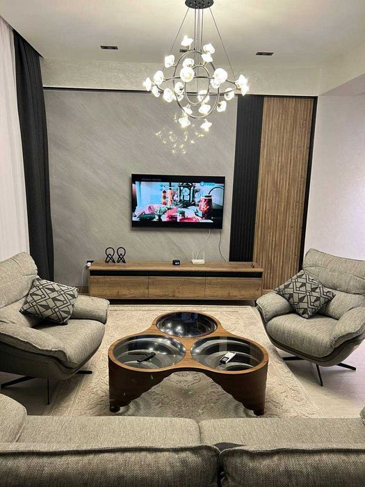 Продам 3-х комнатную (117 кв.м) в М-Улугбекском районе.Ориентир Эвос