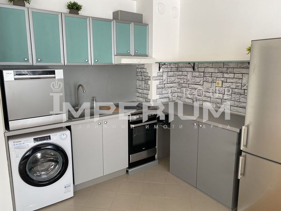 Дава се под наем Тристаен апартамент в Варна, Лятно кино Тракия - 95 кв.м за 612 € - Снимка #4