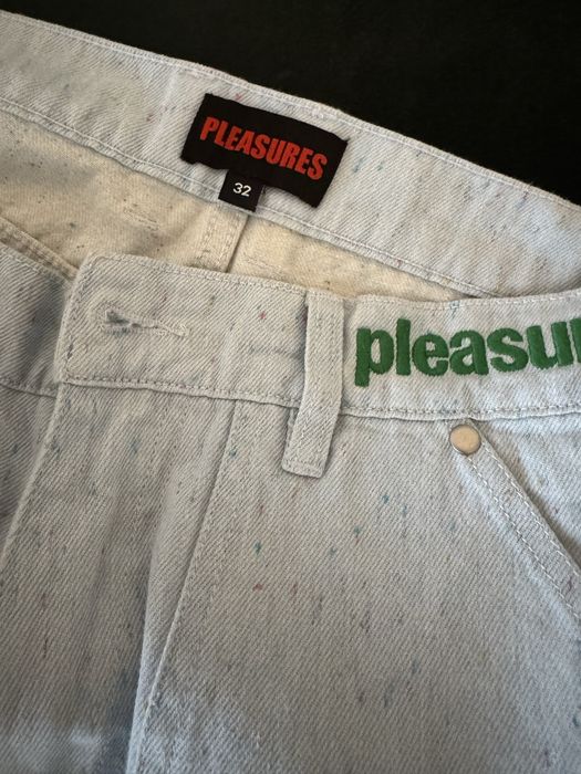 Blugi Pleasures