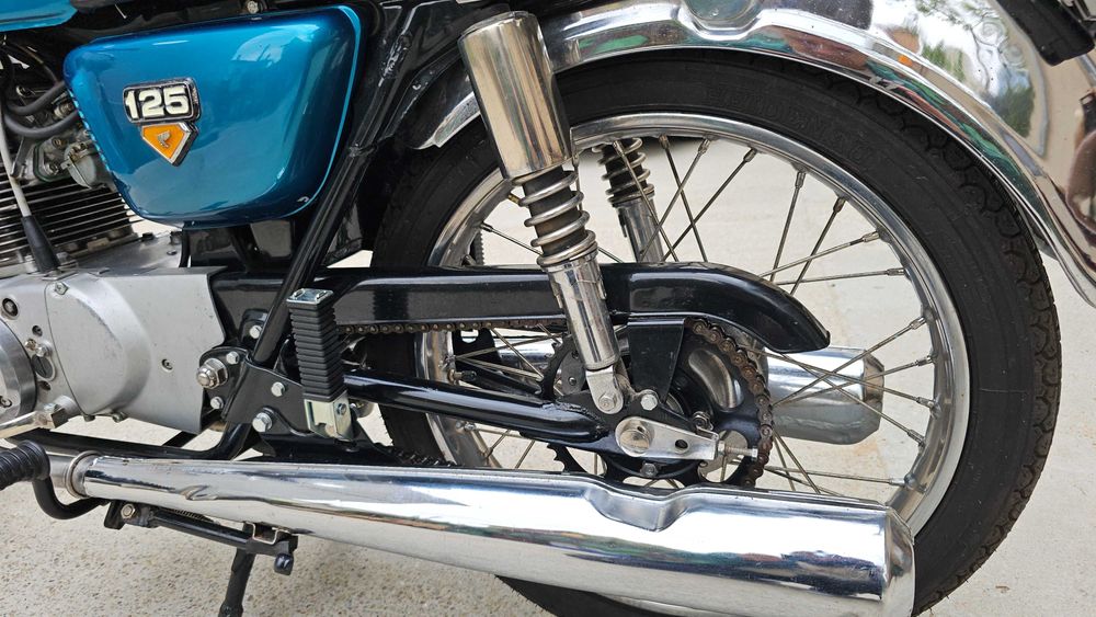 Vand motocicleta de epoca HONDA CB125K5