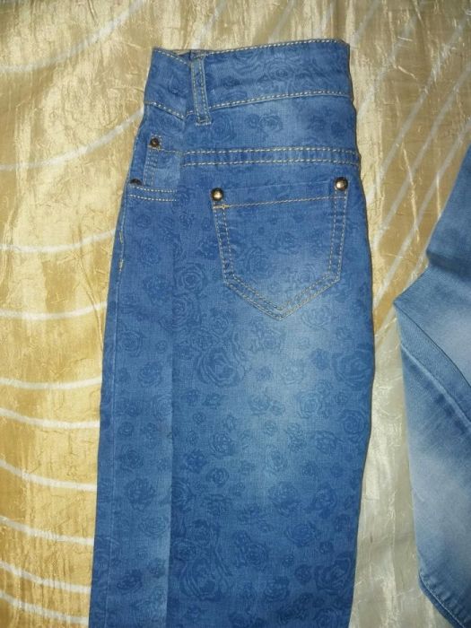 Дънки за момиче / 134 см /74-75 см