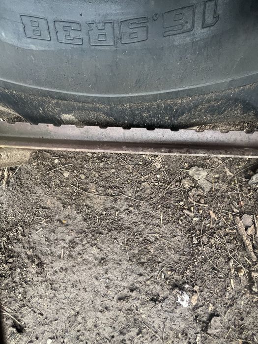 Vand cauciucuri tractor