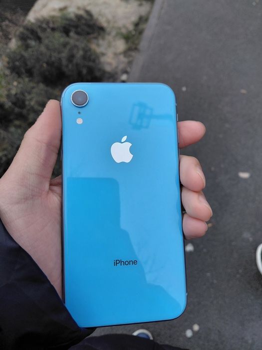 айфон хр 128гб 76%