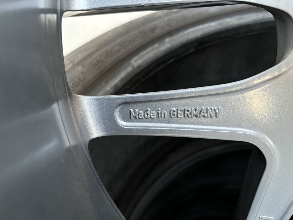 ОРИГИНАЛНИ ДЖАНТИ AMG 19 " Цола за Mercedes GLC W253