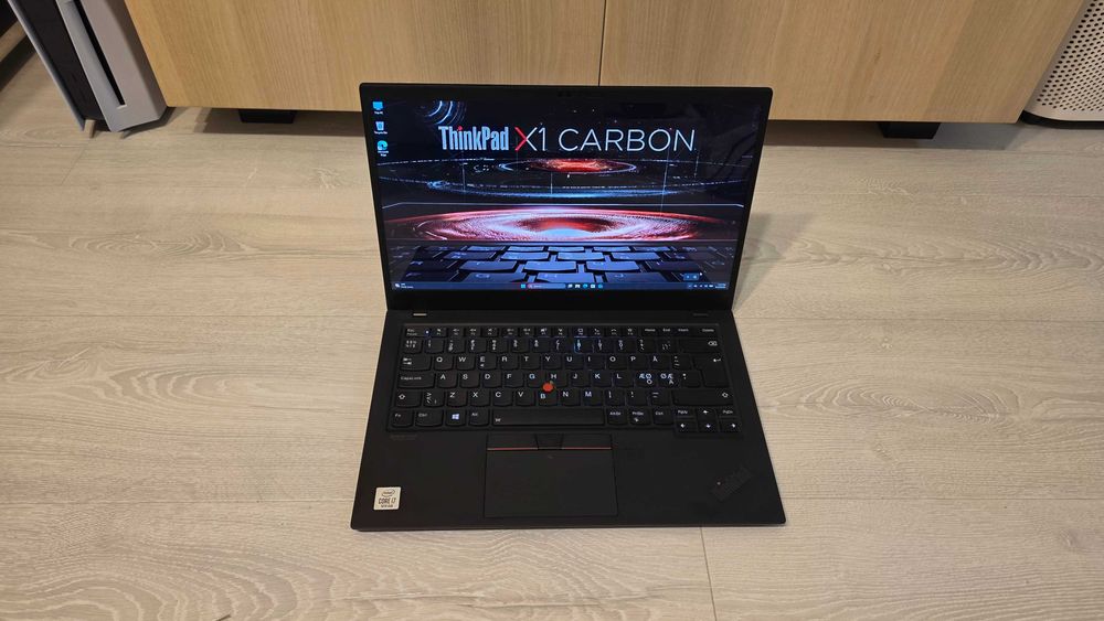 lenovo x1 carbon i7 second hand si noi de vanzare • Anunturi • OLX.ro
