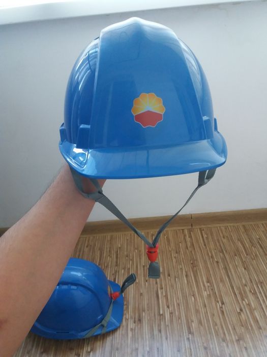 Продам рабочие каски