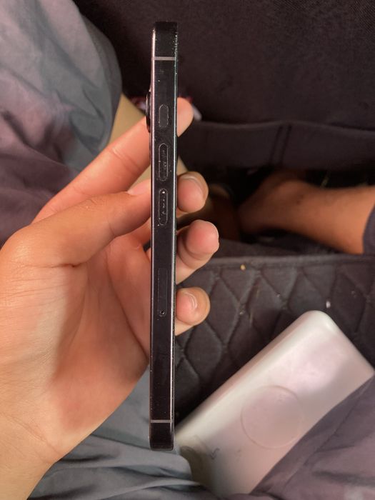 Продам Iphone 16 pro 128гб
