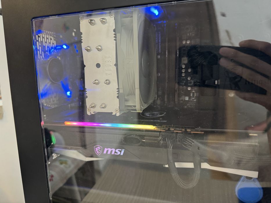 Vand Setup Gaming Ryzen 5 5600 + 32GB RAM + RX6750XT