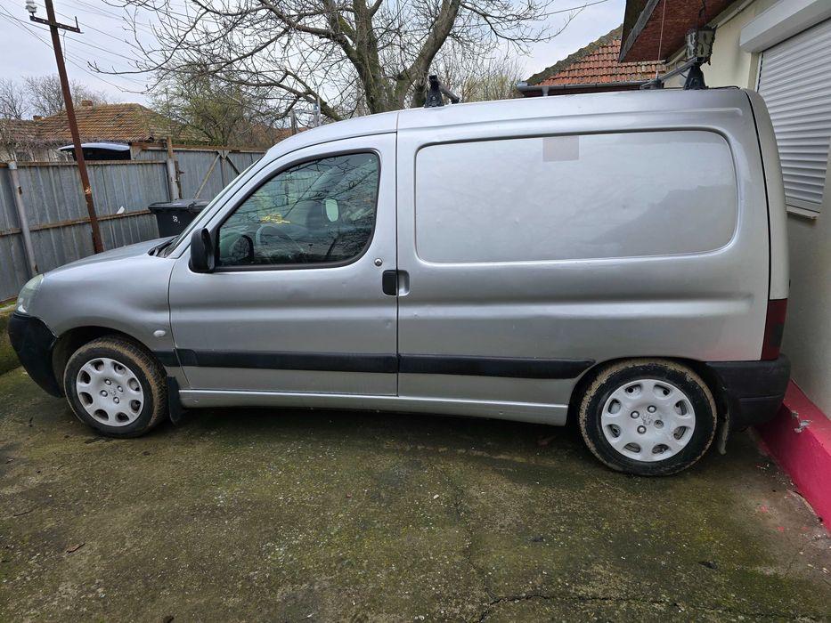 Furgoneta Peugeot Partener
