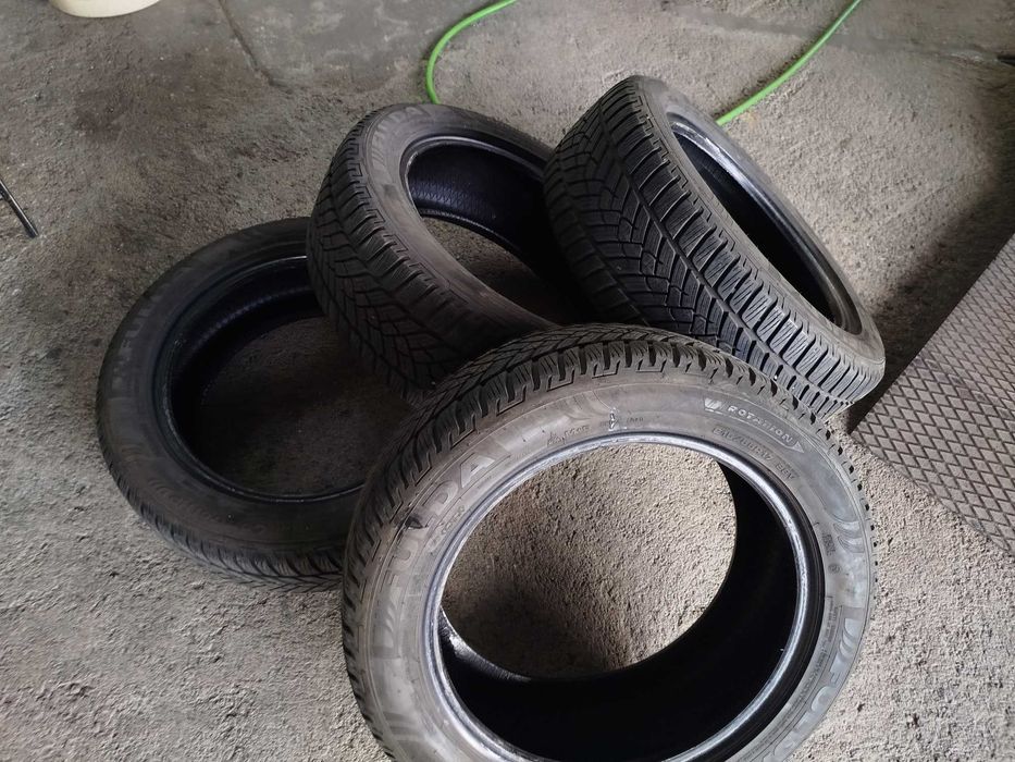 Зимни гуми 215/55/17