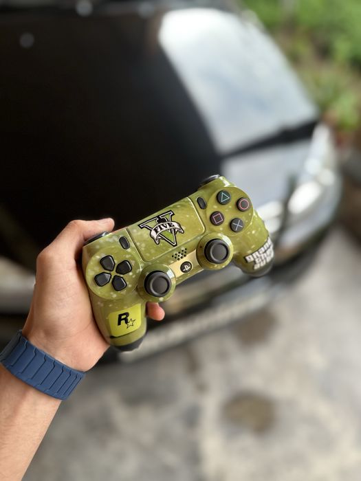 PlayStation 4 Джойстики дубай