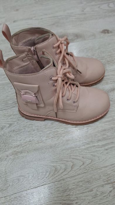 Продам сапожки весна-осень