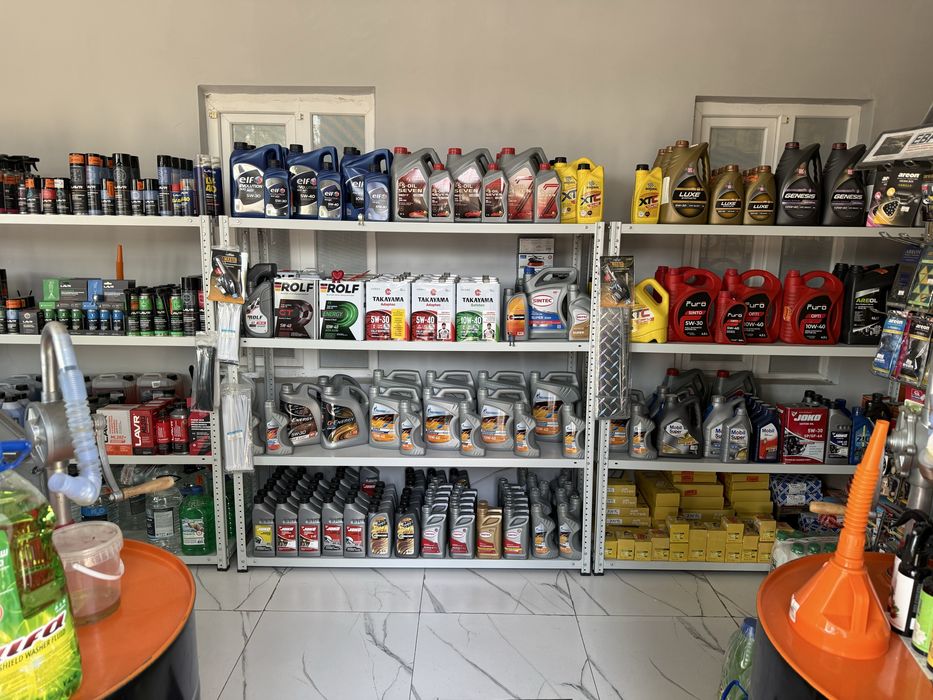 Продам магазин автомасел и аксессуаров