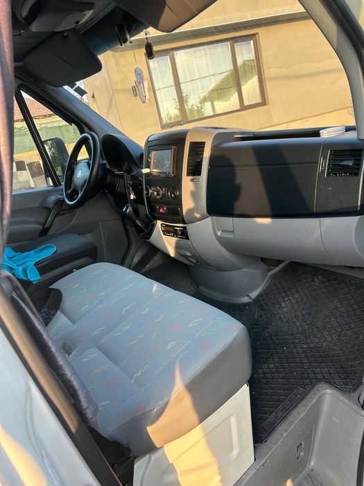 VW Crafter Platformă 3.5T – IMPECABILĂ, gata de muncă!