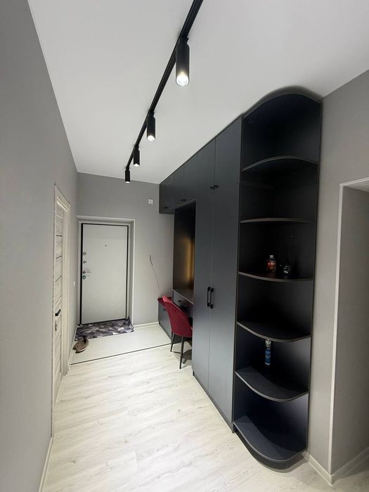 Maklersiz Chirchiq shahrida novostroykada 3 xonali kvartira ijaraga be