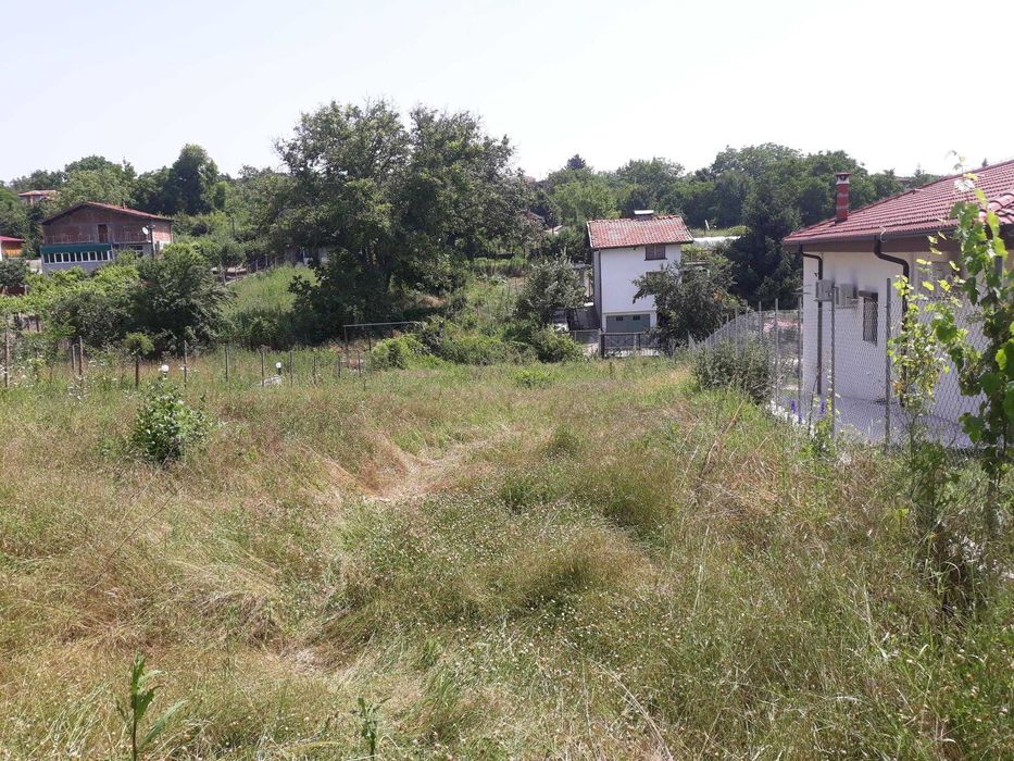 Продавам Имот с Вила местност Кенана Хасково