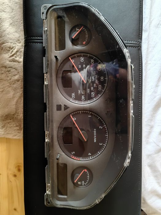 Ceasuri bord Volvo