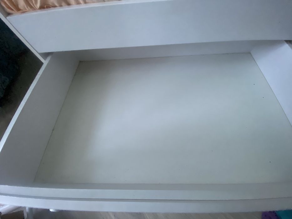 Продам кровать для девочек.