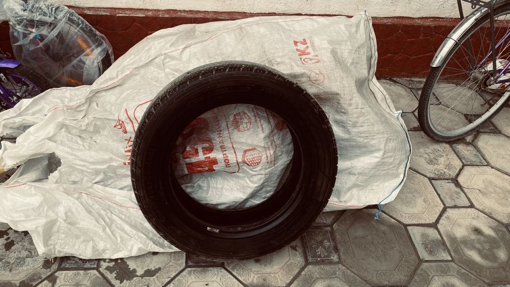 Шины / Покрышки б/у 4 комплект