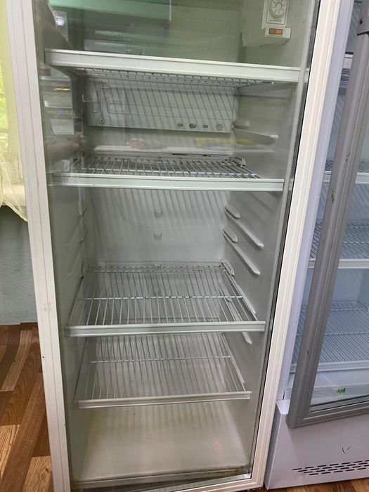 Холодильники для магазина