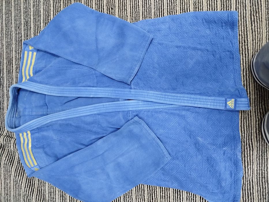 Кимоно 25 к , есть торг