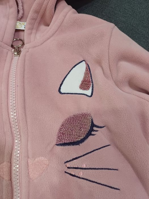 Сет панталон и суитшърт