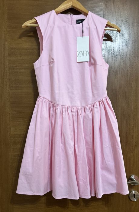 Рокля ZARA. Бебешко розово.
