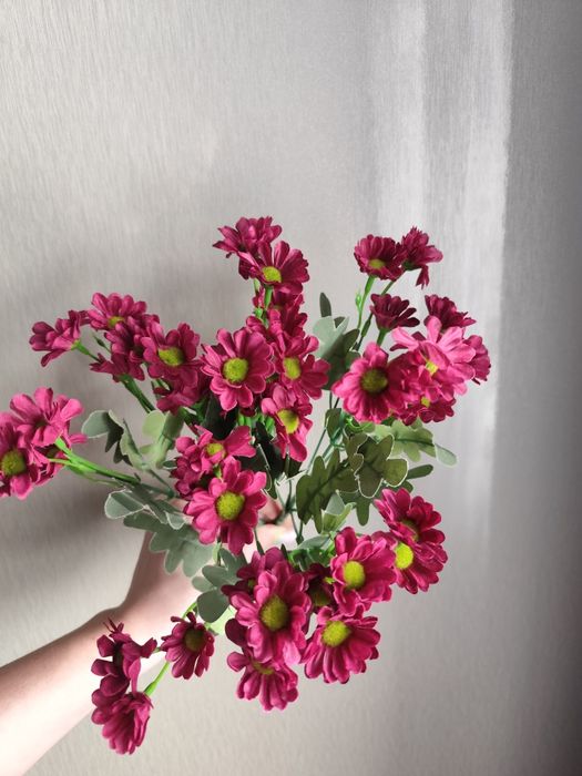 Цветы на кладбище