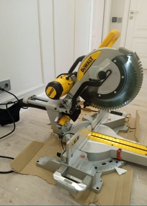 Установка плинтуса