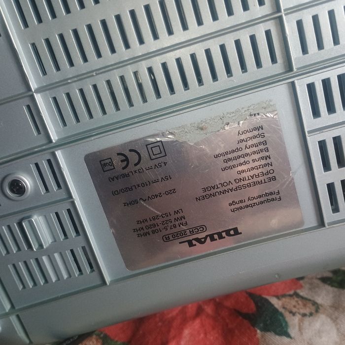 Radio Casetofon cu CD Dual CCR 2020 R - Cu telecomandă, curele noi, servisat