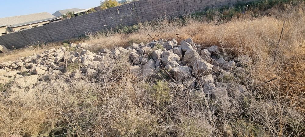 Beton kottaroq qilib maydalangan qurilishda qayta ishlatish uchun