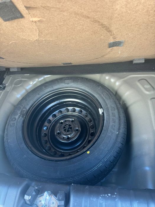 KIA SONET (prestige)