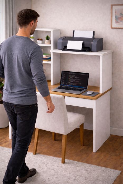 Компьютерный стол с полкой под принтер