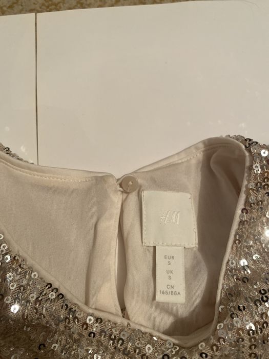 Tricou H&M nou cu paiete