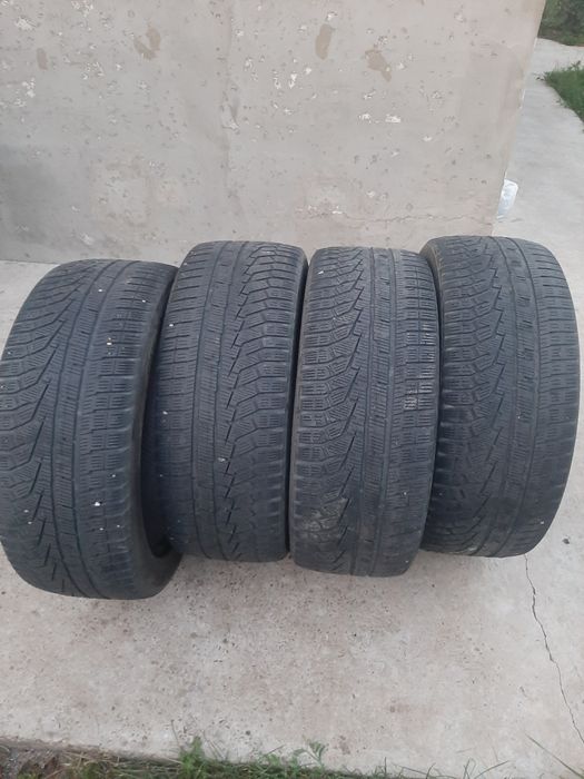 Vând anvelope HANKOOK