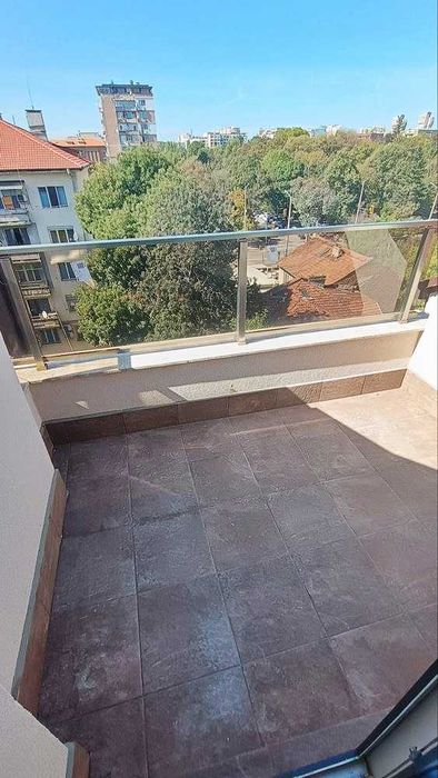 Продава се Тристаен апартамент в София, Център - 101 кв.м за 2179 €/кв.м - Снимка #5