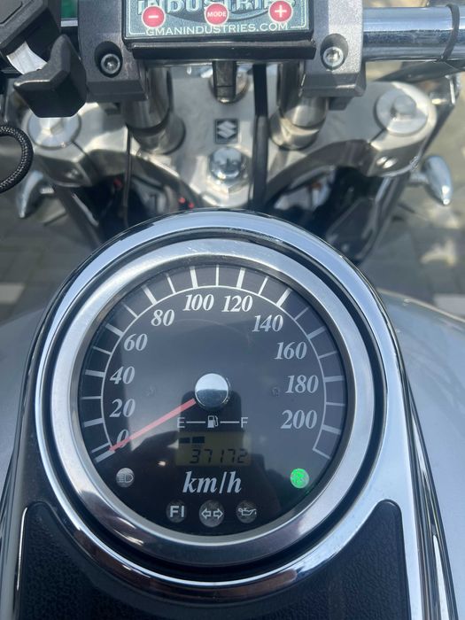 Vand Suzuki Boulevard VT 1500 C90