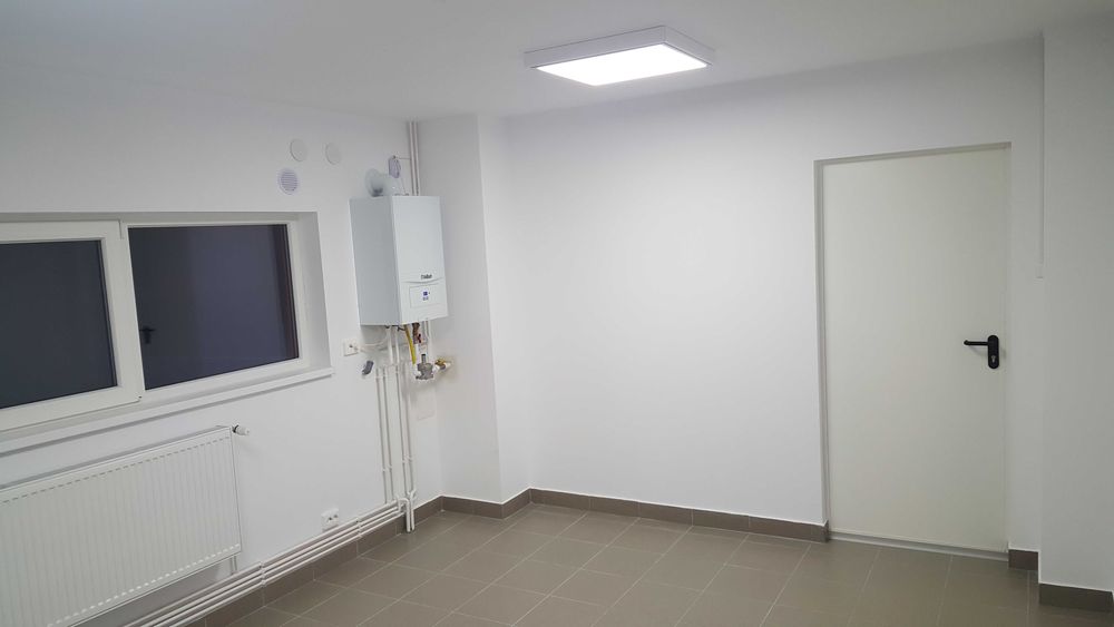 De inchiriat depozit / hala / birouri /  Craiova 300mp