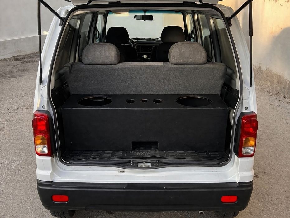 Damas ga kalyonka quti sotiladi